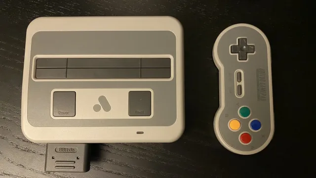 Super Nt+ ve Mega Sg+ kablosuz kontrolcü desteğiyle geliyor