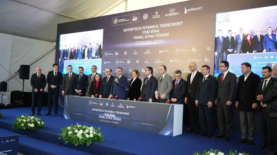 Entertech İstanbul Teknokent'in Yeni Binasının Temelleri Atıldı