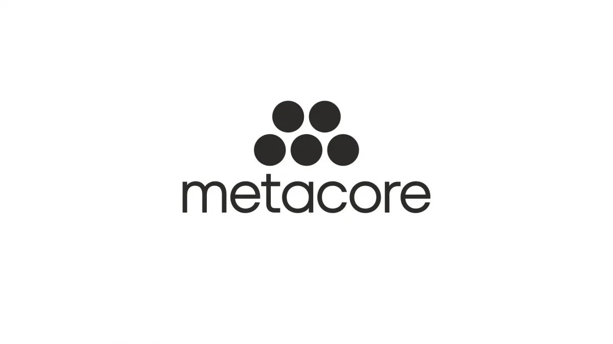 Beyaz zemin üzerinde Metacore logosu