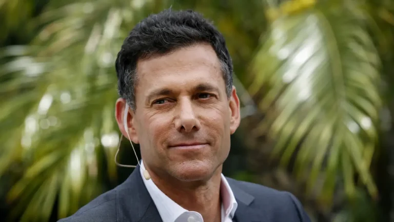 Strauss Zelnick